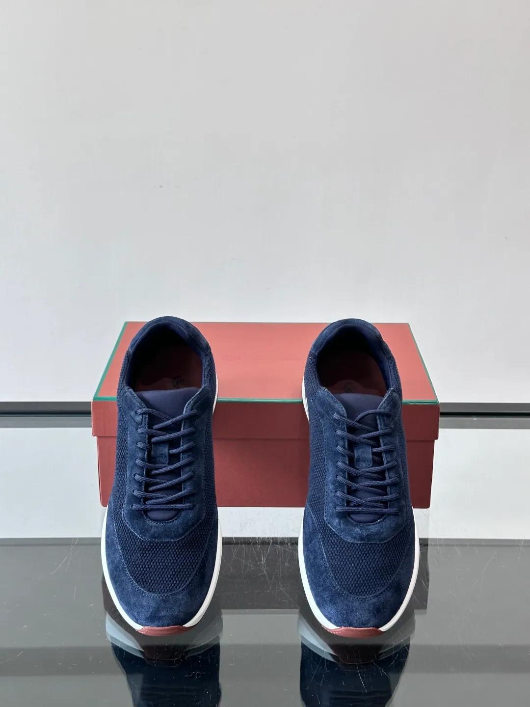 Men's men's shoes 💰p580 "Loro men's shoes 💰pian＊" Week End Walk series sports shoes, using exclusive raw materials, mesh upper + suede stitching, breathable and comfortable, rubber soles with strong grip, suitable for commuting and casual outings. Low-key high-end gray tone, versatile suit or casual wear, size: 39-44 (customized at 38.45.46)